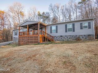 153 Powder House Rd, Clinton, TN 37716