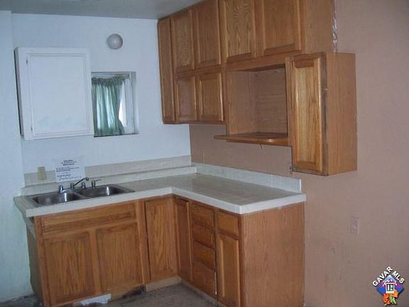 4th image of 44917 Spearman Ave