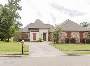 935 Timberton Dr, Pearl, MS 39208