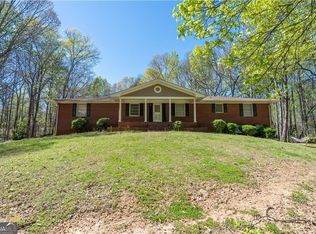 2760 Hicks Rd SW, Marietta, GA