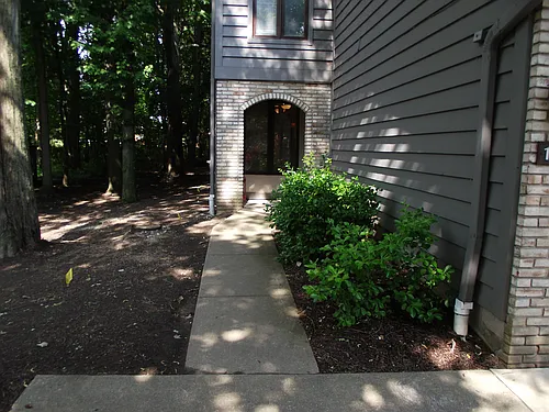 1915 Savannah Pkwy Photo 1