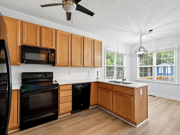 109 Lemon Drop Cir — Photo 11
