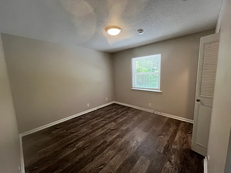 1413 Mana Ln #9 — Photo 8