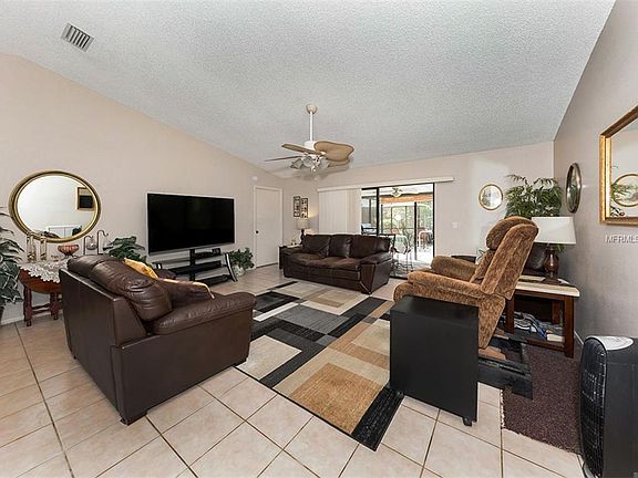 5th image of 4567 Ashberry Dr