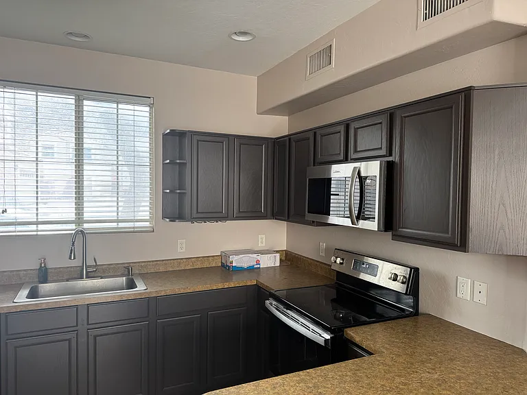 W Mountain Sage Dr — Photo 9