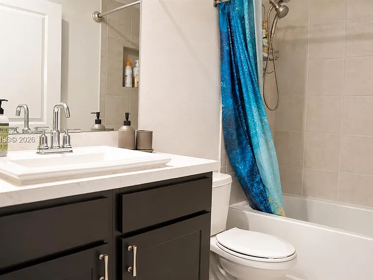 1202 NW 208th Ter #1202 — Photo 18