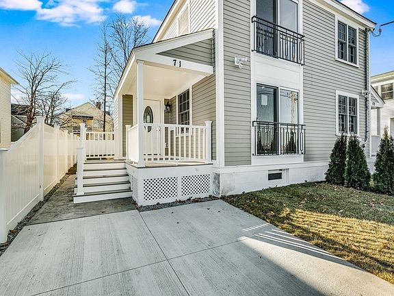 2nd image of 71 Avalon Ave #71