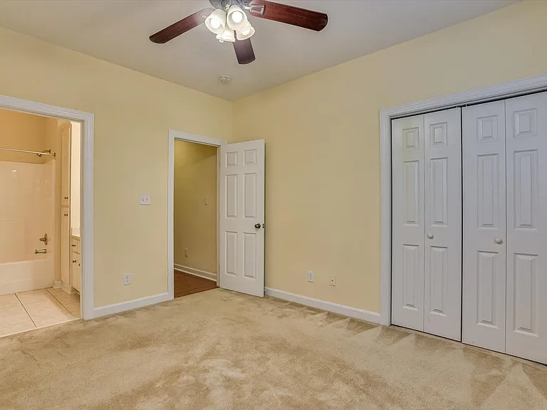 2103 Wythe Dr — Photo 29