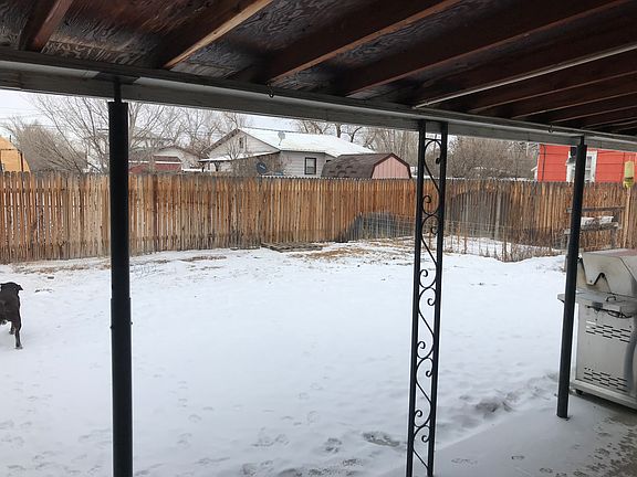 4th image of 916 E Adams Ave