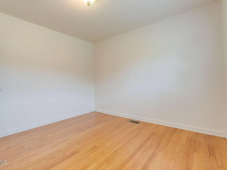 615 Bravo St — Photo 21