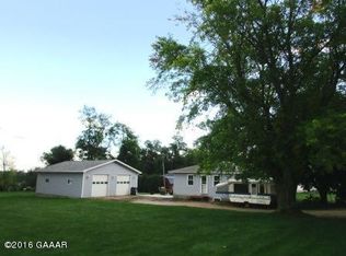 275 Orchard Ln, Hancock, MN 56244