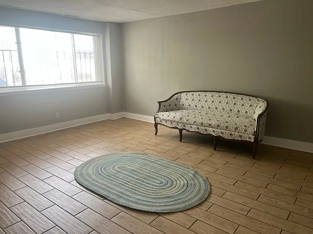 3410 Harrison St #10 — Photo 5