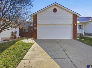 2431 Dodge St, Lincoln, NE 68521