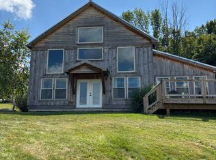 663 Sterling Rd, Sterling, PA 18463