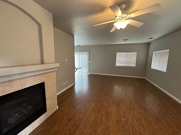 2nd image of 3295 Rivermont St