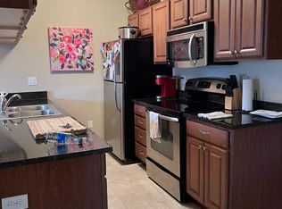 1815 Suncrest Vlg #1815, Morgantown, WV