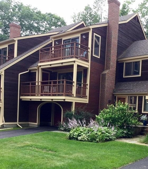 1st image of 13 Harbor Dr