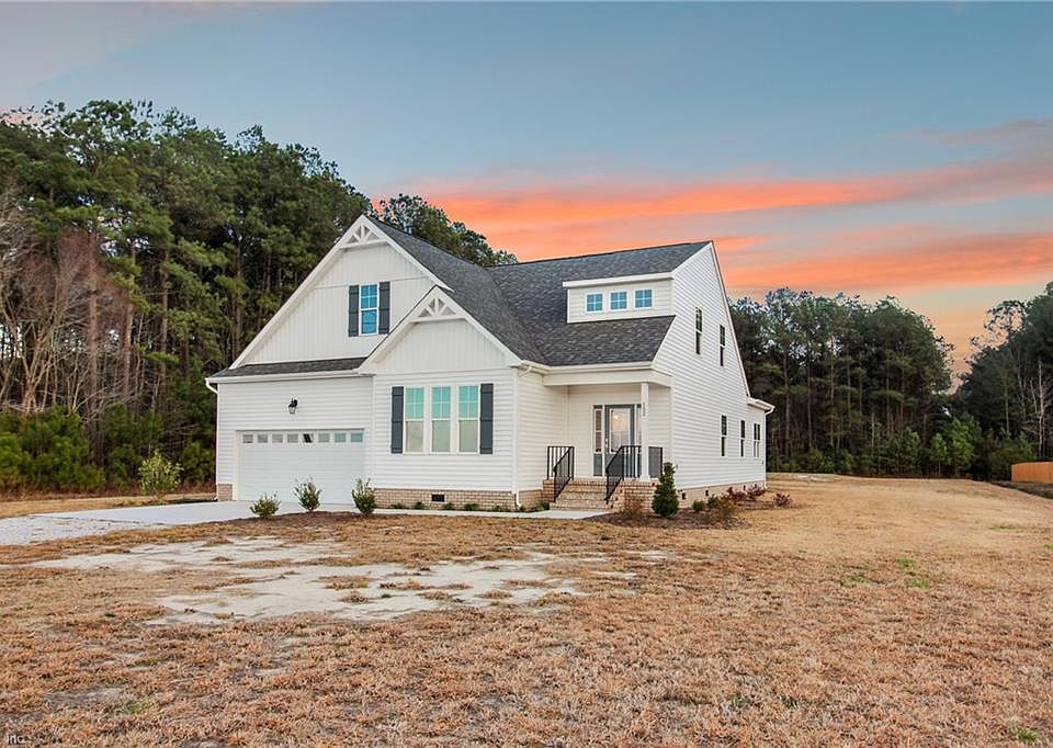 1st image of 152 McPherson Rd