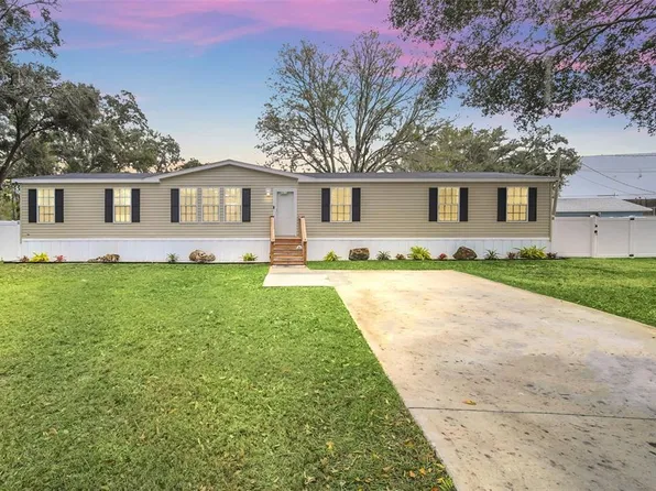 8915 Hammock Loop, Polk City, FL 33868