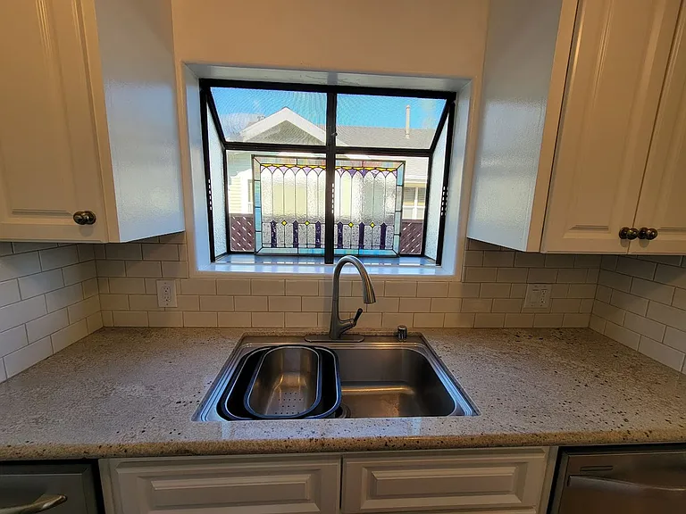 321 Grand Ave — Photo 26