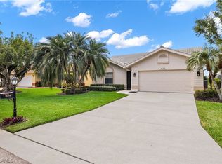 16314 Kelly Woods Dr, Fort Myers, FL 33908