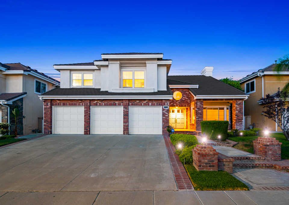 1st image of 27364 Landon Pl