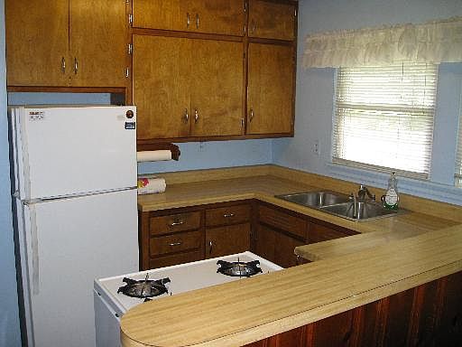2nd image of 14451 Smith Rd