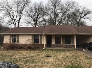 2906 Madeline Dr, Van Buren, AR 72956