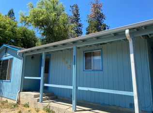 180 NE Baker St, Winston, OR 97496