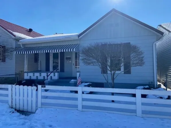 1424 E 3rd St, Maysville, KY 41056