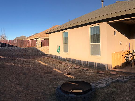 3rd image of 5875 Organ Peak Dr