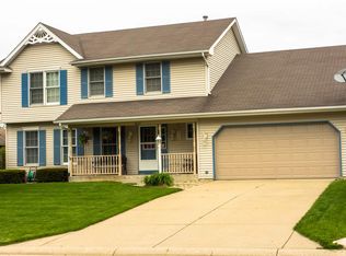 18311 Courtland Dr, South Bend, IN 46637