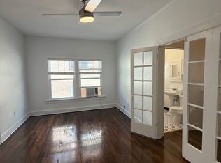 1642 Lyman Pl APT 203, Los Angeles, CA 90027