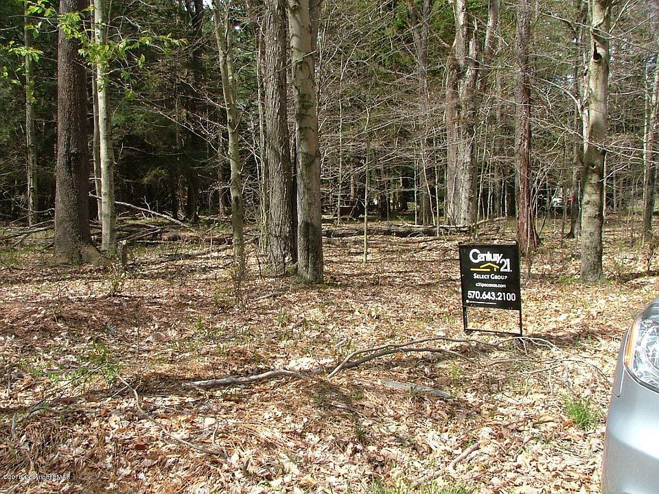2nd image of Robyn Lane Pocono Lk