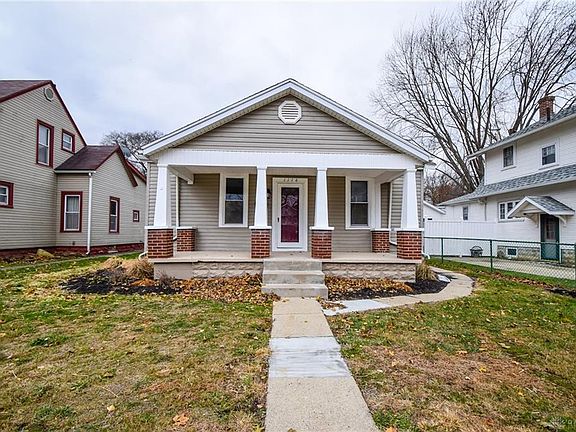 3rd image of 1116 Washington Ave
