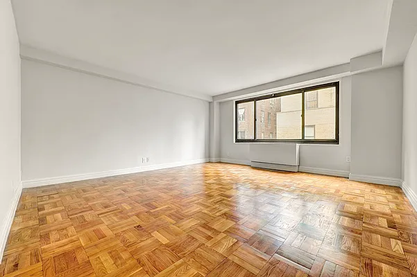 Rented by Oxford Property Group | media 12