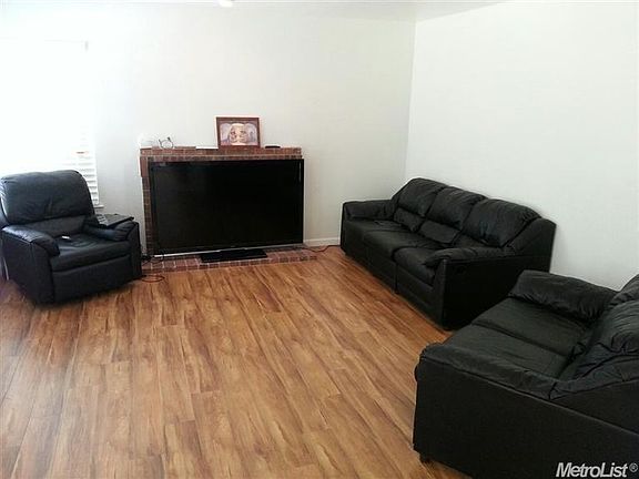 5th image of 6111 Jacinto Ave
