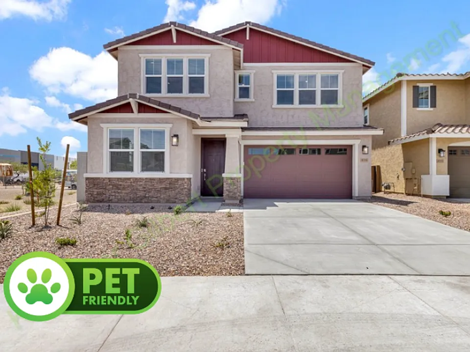 8339 E Petunia Ave