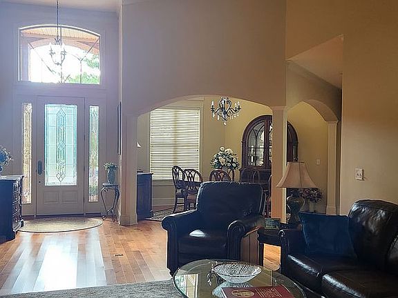 4th image of 600 Sandpiper Dr