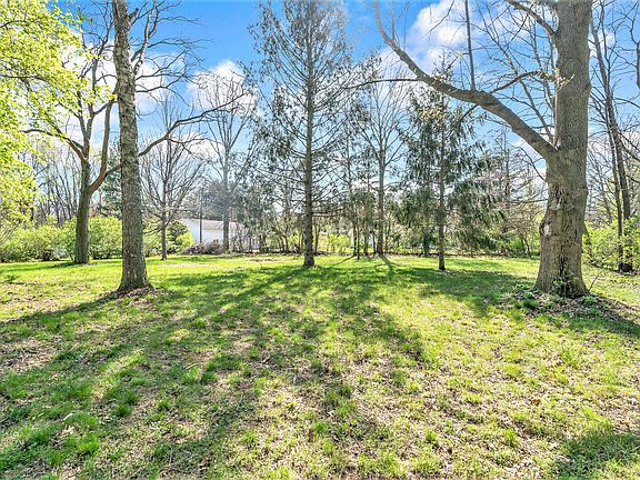4th image of 71090 Brande Creek Dr