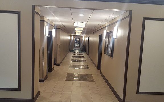 3rd image of 4850 S Lake Park Ave APT 212