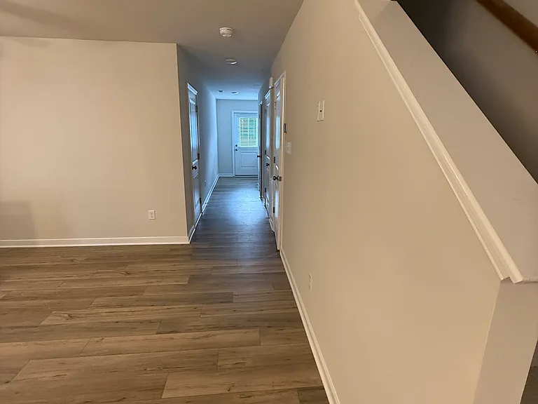 7304 Hancock Crest Pl — Photo 10