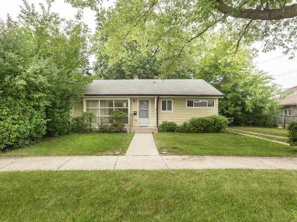 9532 Sayre Ave, Morton Grove, IL 60053