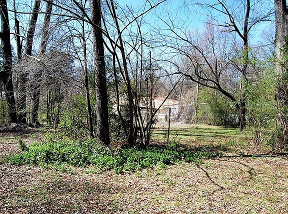 4th image of 110 Norwood Ct