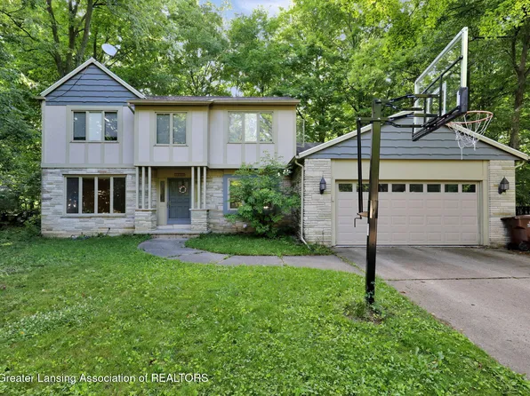3890 Sheldrake Ave, Okemos, MI 48864