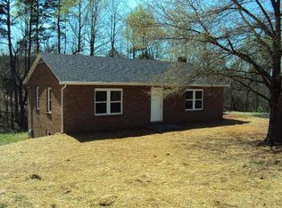 4476 Oakwood Dr, Conover, NC 28613