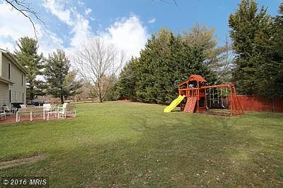 2nd image of 4923 Princess Anne Ct