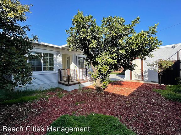 2nd image of 2245 E 14th St #2249