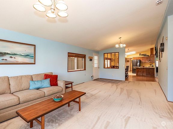 5th image of 6559 NE Aquarius Lane