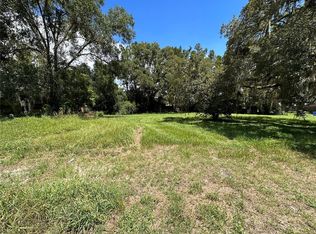 10505 Hershey Rd #15, Thonotosassa, FL 33592